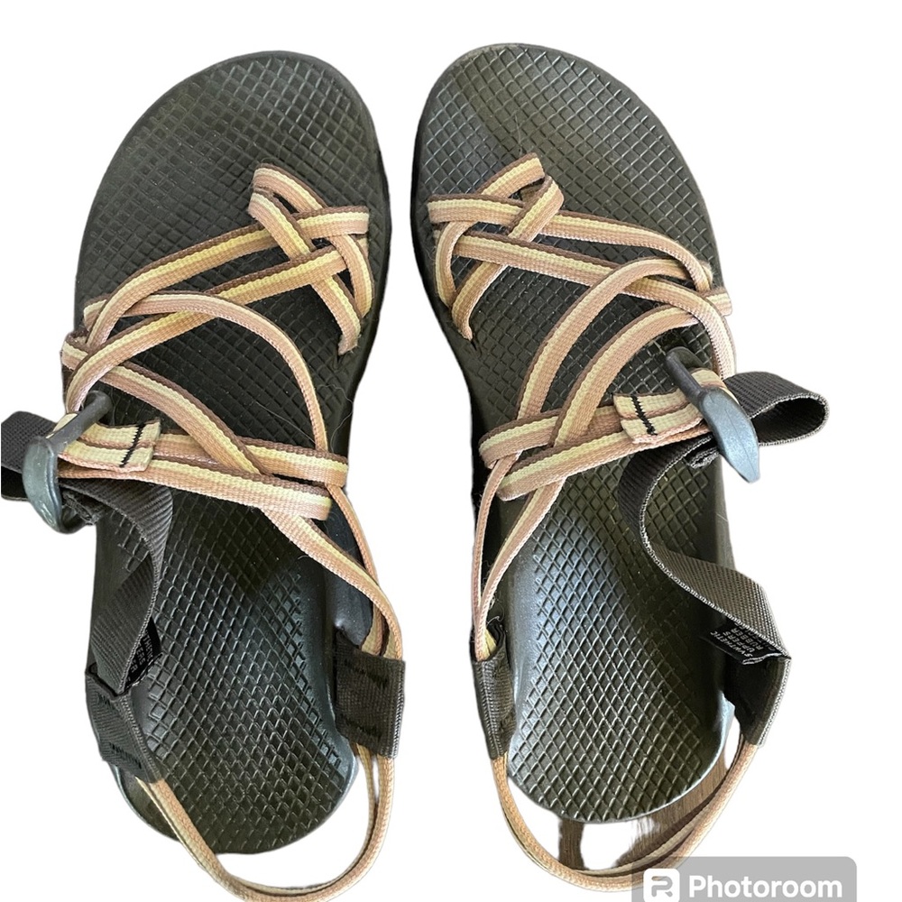 Gently used Tan Vibram Chaco sandals.